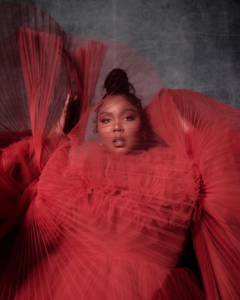 Lizzo Gives Emotional Acceptance Speech At The Emmys