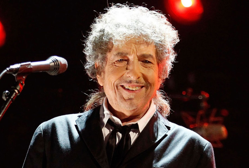 Bob Dylan ‘s Historic Scottish Estate Hits the Market for $4 Million